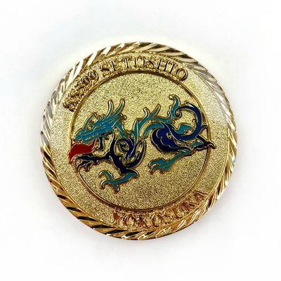 カスタムサンドブラッシング ドラゴンデザイン 柔らかいエナメルド記念コイン